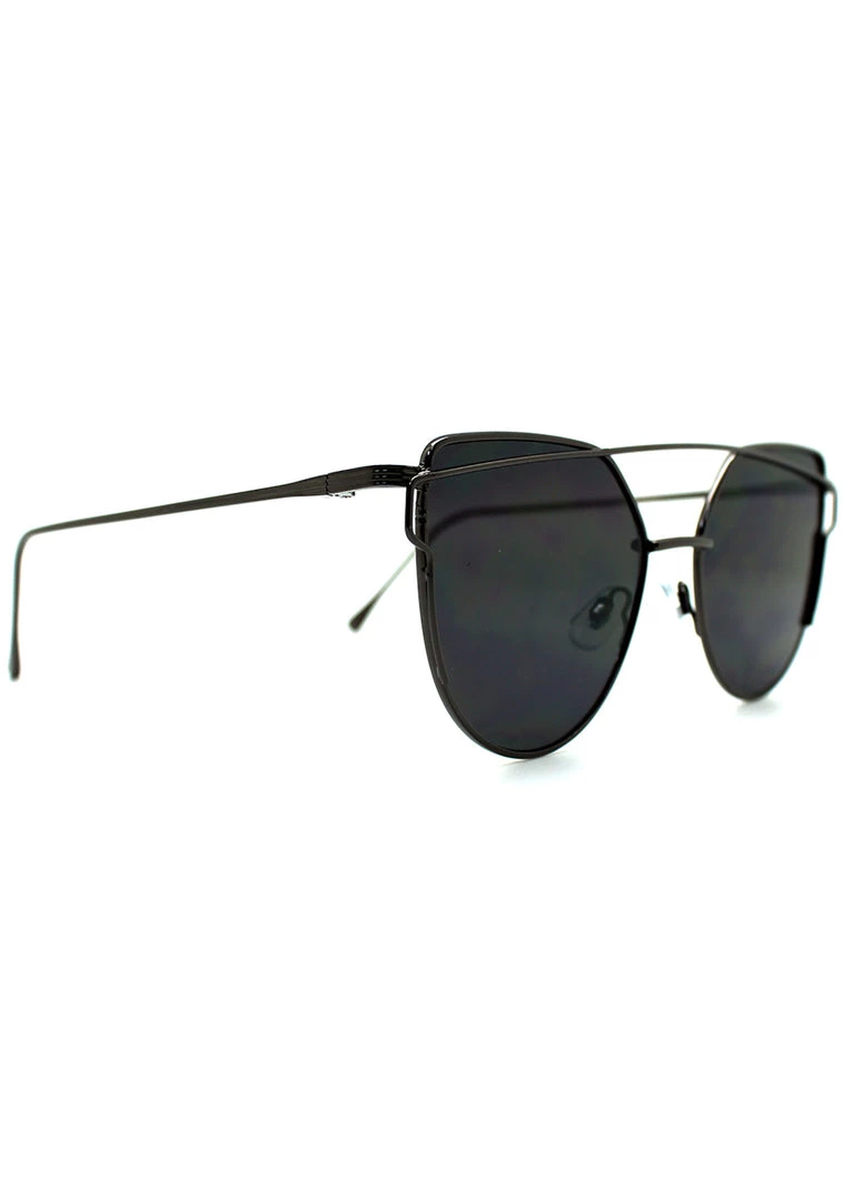 LASR Accessories Rapture Kitty Eye Sunglasses 4 LASR Accessories Rapture Kitty Eye Sunglasses