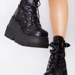 Demonia Headhunter Platform Boots