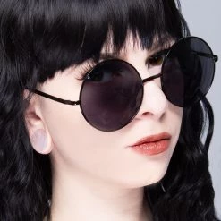 LASR Road Trip Round Sunglasses In Black Accessories