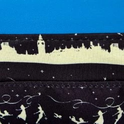 Loungefly X Disney Snow White Cake Cosplay Card Holder New 9 Loungefly X Disney Snow White Cake Cosplay Card Holder New