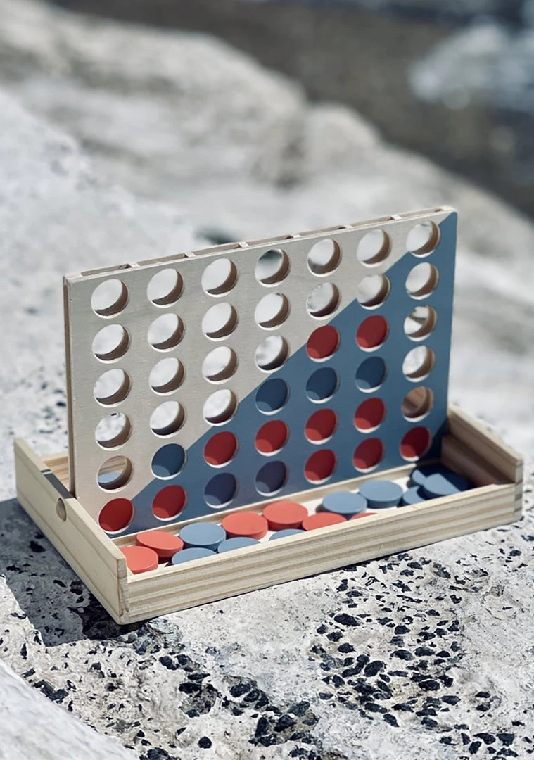 SunnyLife Travel 4 In A Row Game 3 SunnyLife Travel 4 In A Row Game