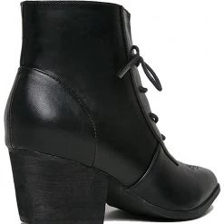 Y.R.U. Aura Witch Boots In Black